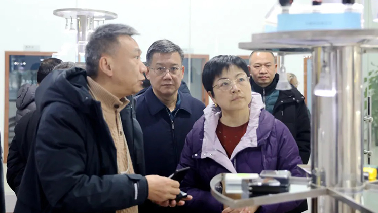省工信廳副廳長彭濤調研炬神電子：打造更多湖南制造品牌